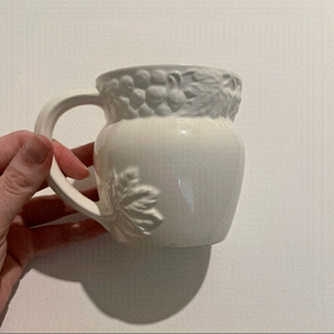 White Ceramic Maple Leaves Fruit Design Mug Set Made in Japan